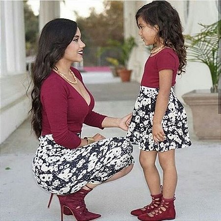 conjunto de saia e blusa mae e filha