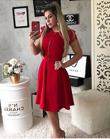 vestido vermelho godê