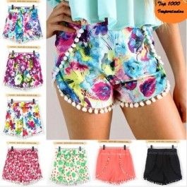 short com pompom