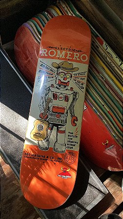 Shape Toy Machine 8.25 Maple Importado Profissional