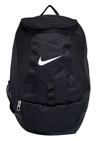 Mochila Nike Club Team Swoosh Backpack Preta BA5190-010 - Claus Sports -  Loja de Material Esportivo - Tênis, Chuteiras e Acessórios Esportivos