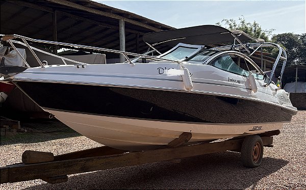 Focker 240 2011  +  Verado 200HP  4tempos