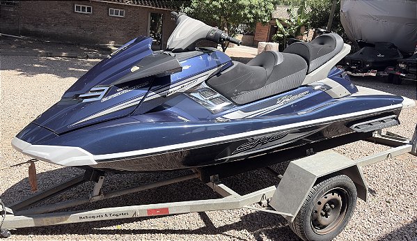 Jet Yamaha FX Cruiser SHO 2012 + reboque