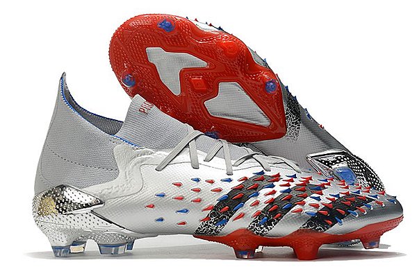 CHUTEIRA ADIDAS PREDATOR FREAK.1 FG