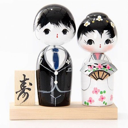 Casal de Kokeshi com Base - Preto e Branco com Bege