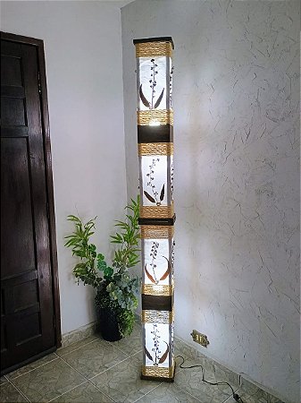 Abajur de Chão Piso Rustico Corda Madeira 2 Metros Altura sala quarto restaurante hotel pousada decoração iluminação