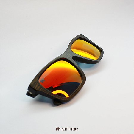 Óculos de Sol Matt F Madeira Ubatuba