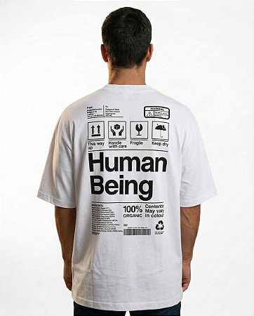 Camiseta Oversized Human Being Branco