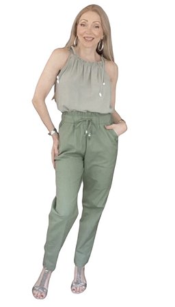 Calça Detalhe Botões Bolso Sarja