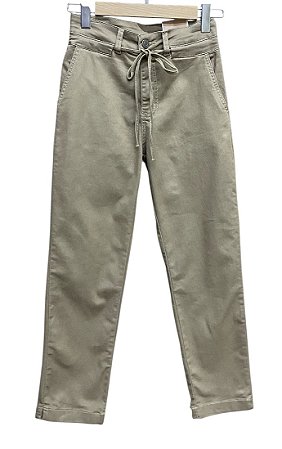 Calça Reta Cintura Alta Sarja