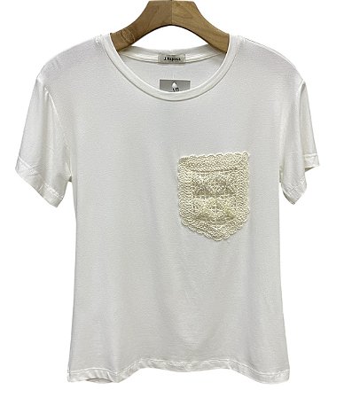 T-Shirt Detalhe Crochê Viscomalha