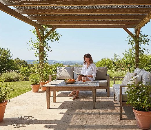 Forro Sintético Para Pergolado Ideal para áreas externas 1,40mts De Largura MARROM ESCURO