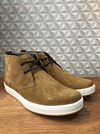 bota schutz caramelo