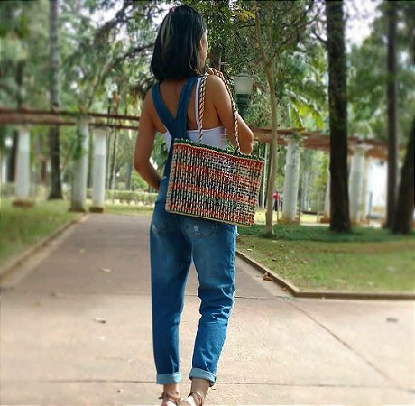 Bolsa Carnaval de Palha natural