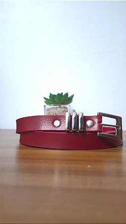 Cinto Fino Vermelho com Fivela Quadrada Prata