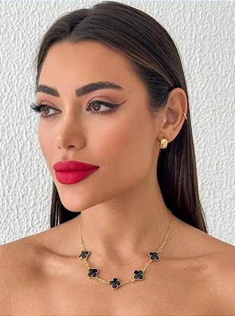 COLAR 5 FLORES PRETO - INSPIRAÇÃO VIRGINIA- FOLHEADO A OURO 18K