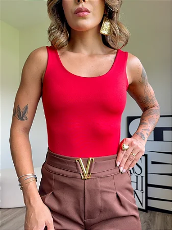 Shorts Helena Alfaiataria com Fivela Dourada em V