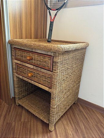 Mesa De Cabeceira de Junco