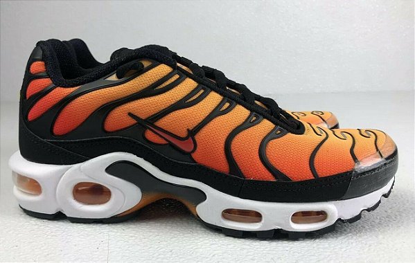 air max plus txt tn