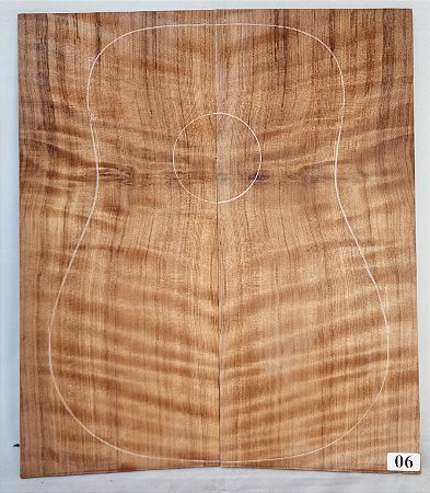 TAMPO CURLY FLAMED REDWOOD