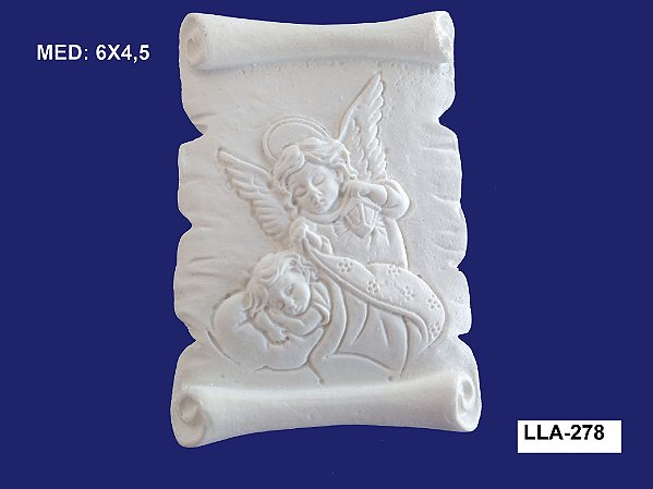 APLIQUE EM RESINA FAMILIA SAGRADA LLA 278 6X4,5CM - 081083