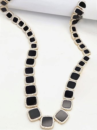 Colar luxo preto