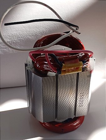 6257934 Estator 220v Lixadeira Makita SA7000