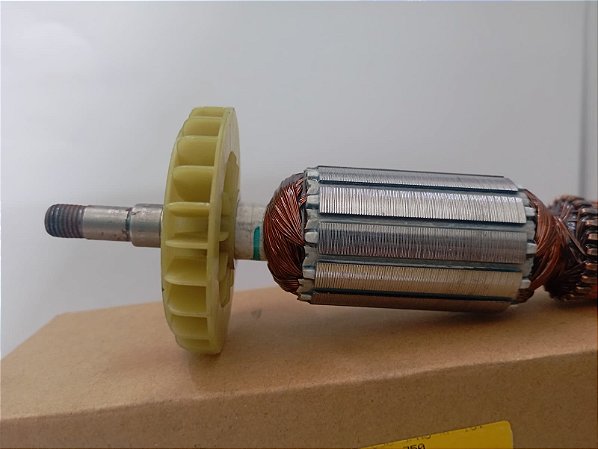 5140198-18  - Induzido Rotor Esmerilhadeira G650 Black Decker 5140198-18