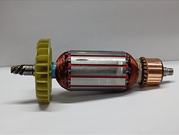 514014089- Rotor 220v P/ Politriz 5 600W  STGP612-B2 Tipo1 Original Black+Decker