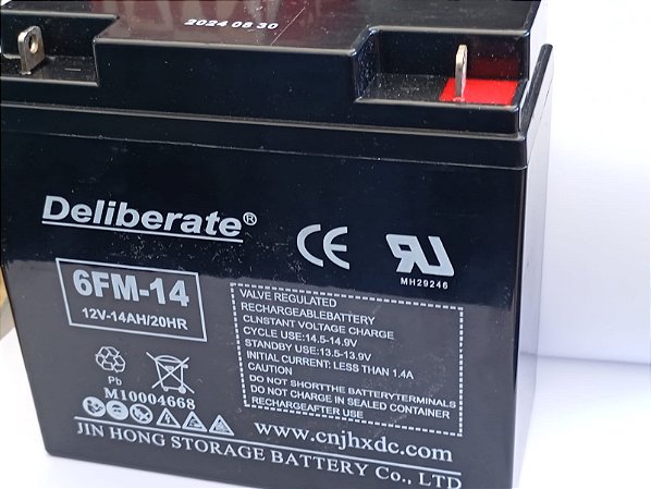 Bateria 12v P/ Auxiliar De Partida Js500s B&d 5140123-04