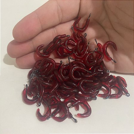 Isca Artificial de Minhoca Aromatizada Com Anzol Para Tilápia