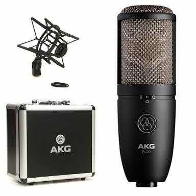 Microfone Akg P420