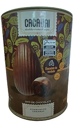 Ovo 70%  com bombons de tâmara.
