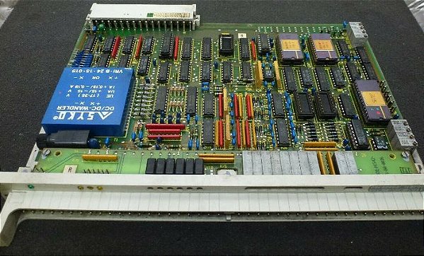 SIEMENS 6ES5243-1AA11 Módulo Analógico IP243