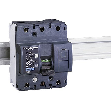 18670 Disjuntor miniatura, Acti9 NG125N, 3P, 100 A, curva D, 25 kA (IEC 60947-2)