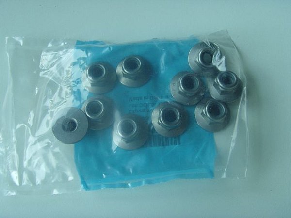 10 Porcas Auto Travantes  do amortecedor superior Audi e VW - referencia N91182201