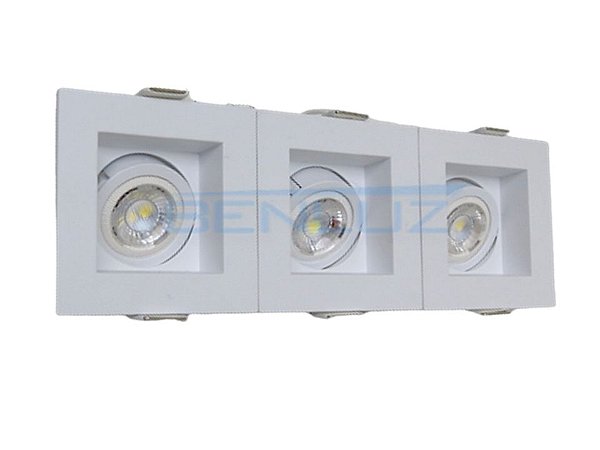 Spot Recuado Triplo Branco Para Mini Dicroica MR11 LED Medidas 07 x 21cm Branco Frio