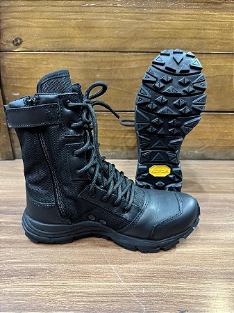 BOTA TÁTICA FAST COM ZIPER ARROYO
