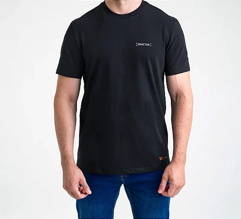 CAMISETA ESTAMPADA CONCEPT INVICTUS DTOM CLASSIC LEGACY SERIES PRETO