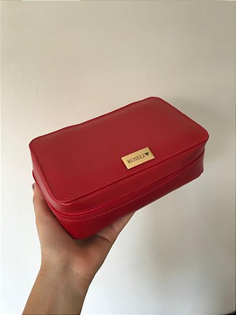 Necessaire Leticia M vermelho personalizada
