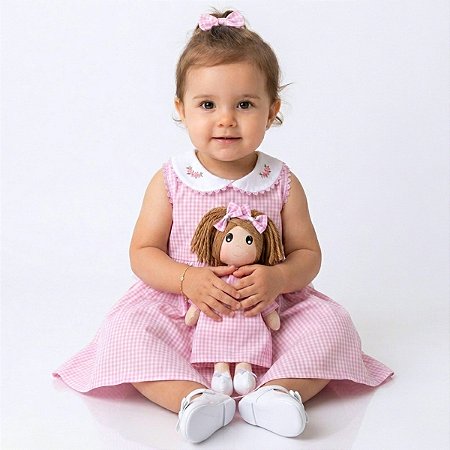 Kit Vestido com Boneca de pano Infantil Xadrez Rosa Conforto Luxo 100% Algodão 2 Meses até 4 Anos Clara