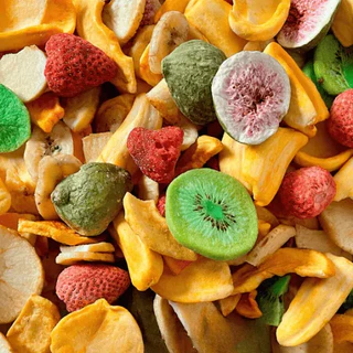 CHIPS DE FRUTAS TROPICAIS LIOFILIZADAS