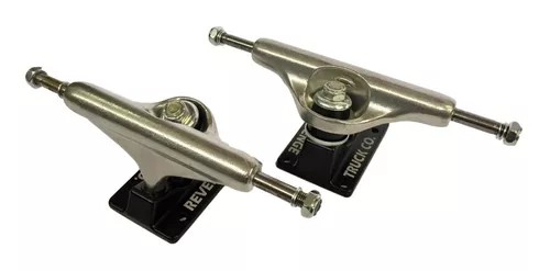 Truck Revenge 139mm Mid Prata Preto - Skate Importado Truck Revenge 139mm Mid Prata Preto - Skate Importado
