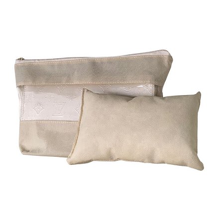CAPA PROTETORA E ALMOFADA PARA BOLSA - TNT COM ORGANZA