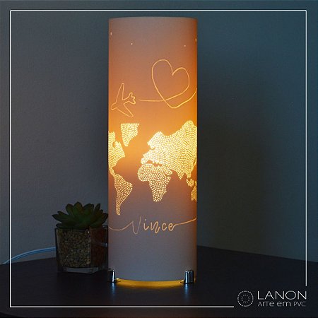 Luminária de mesa decorativa - I Love trip