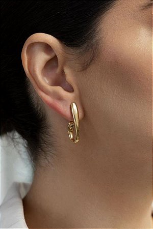 Brinco J com Pedra (30 dias para chegar) Dourado