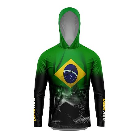 Camisa com  Capuz Agro BRK Colheitadeira Brasil com UV50 +