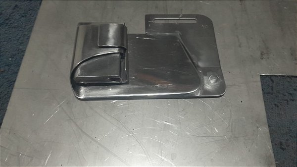 Aparelho Embainhador com Desligamento para Máquina Reta