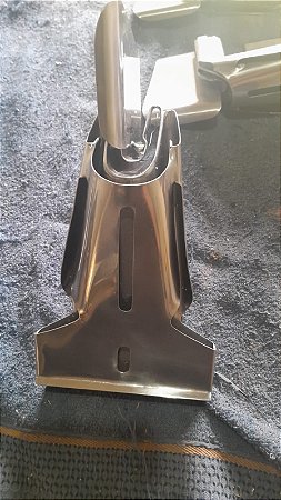 Aparelho Embainhador de Faixa para Máquina de Catraca