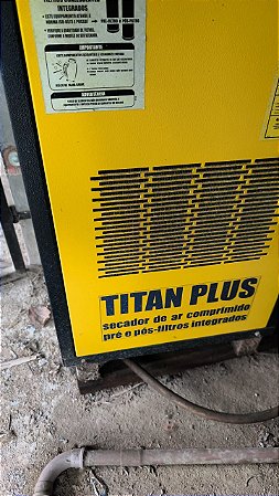 Secador Titan Plus